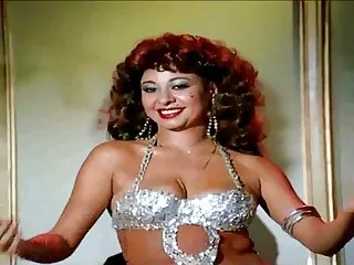 Busty n Hung Trannies Yasmin Dornelles- ը և Estela Duarte- ը խաղում են բանաններով